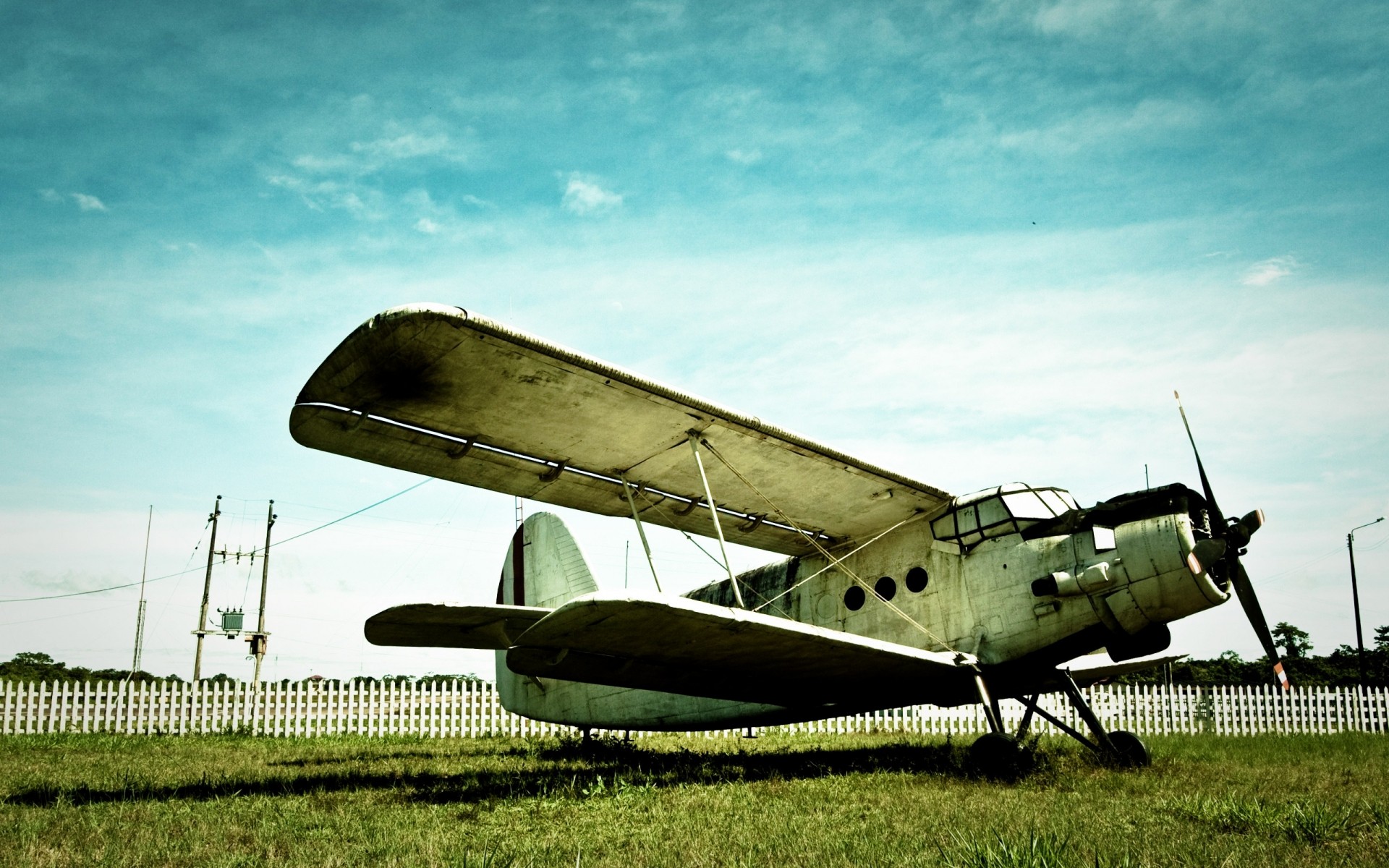 avion avion aéroport système de transport militaire voiture ciel vol voler hélice voyage biplan guerre fond vintage