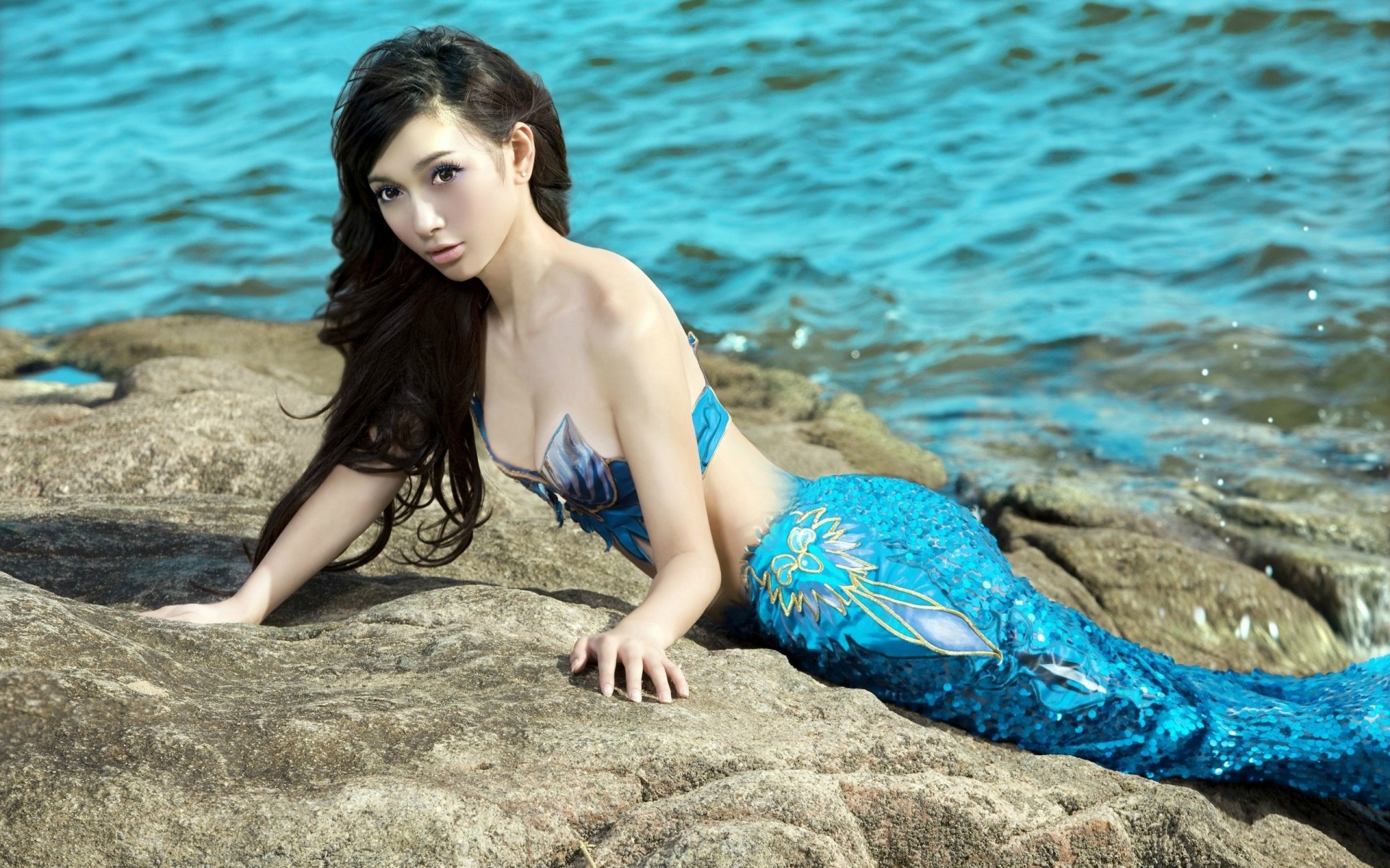 eau été plage nature mer femme tropical océan sable à l extérieur loisirs relaxation soleil belle fille mer sexy beau temps voyage