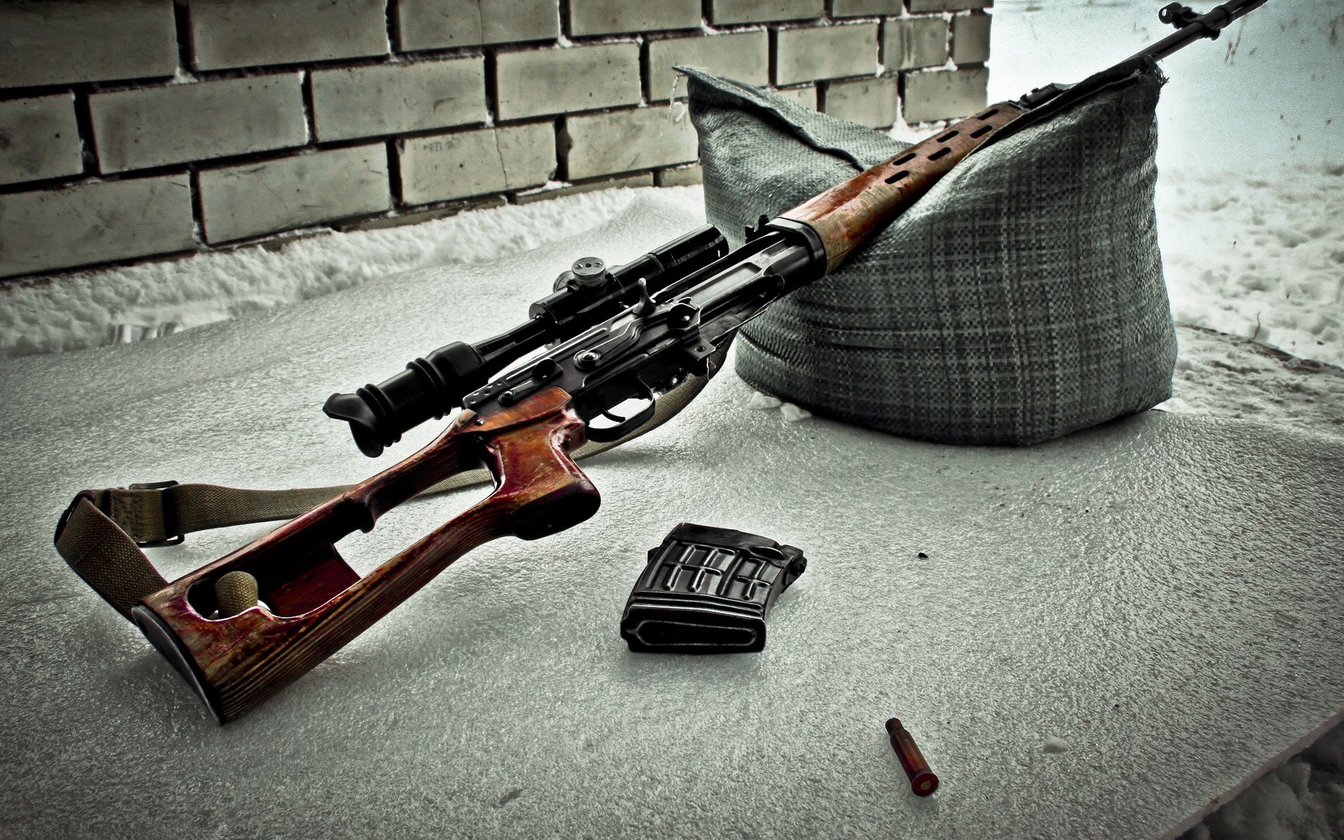 pistolet arme crime militaire fusil bois