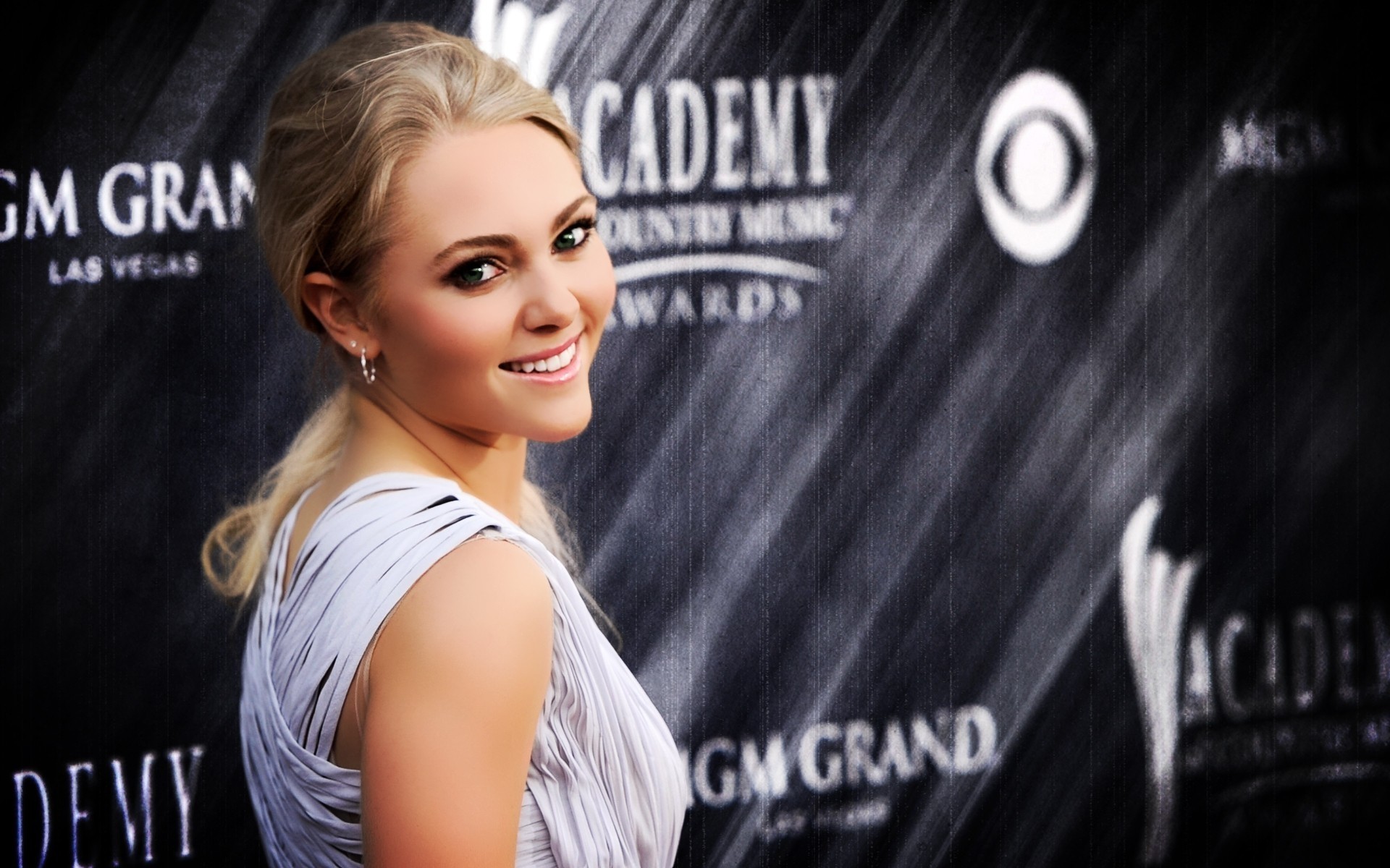 femme mode annasophia robb célébrité célébrité actrice actrices