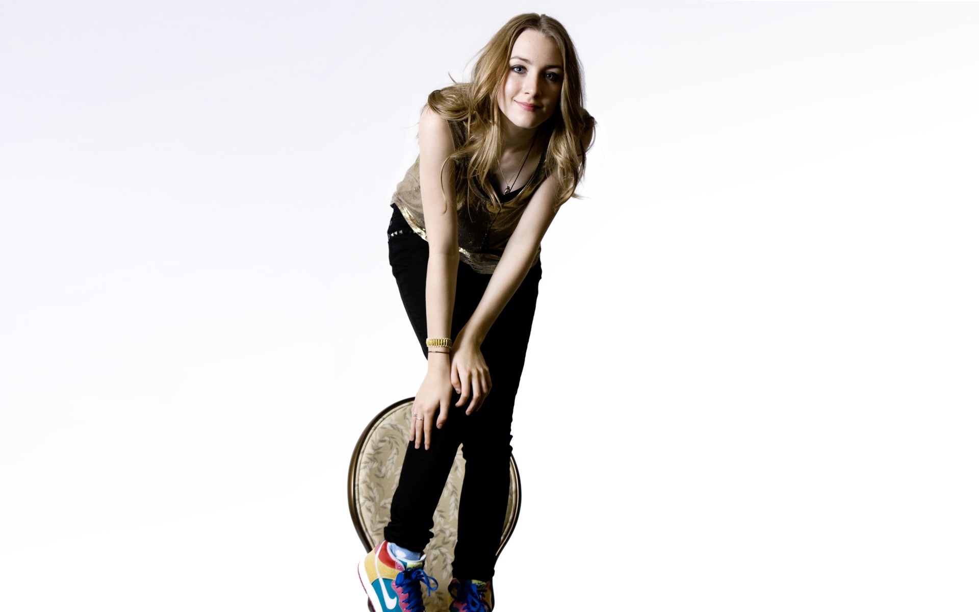 femme mode sexy jolie jeune glamour mignon élégant babe actrice sirsha ronan fille