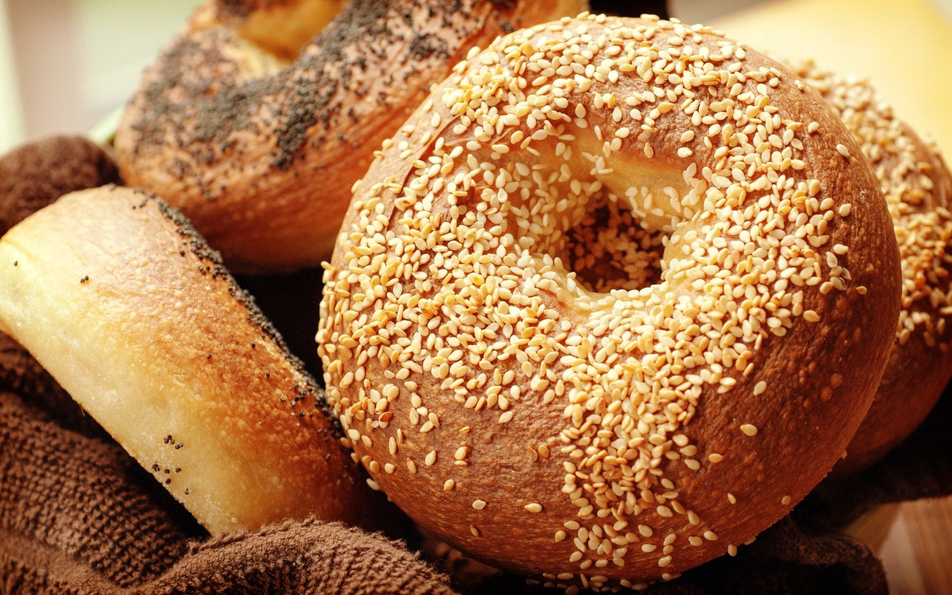 nourriture boulangerie petit déjeuner pain céréales blé délicieux cuisson alimentaire pâtisserie sésame traditionnel fait maison ronde santé