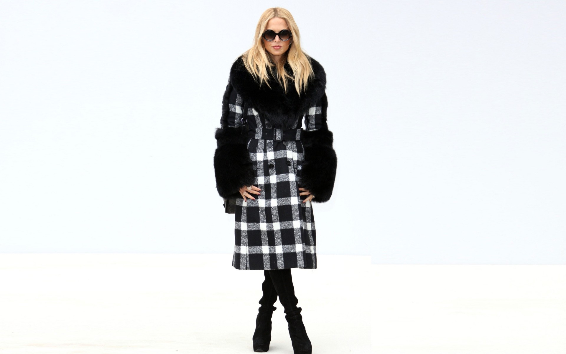 femme un porter portrait adulte mode rachel zoe modèles de mode