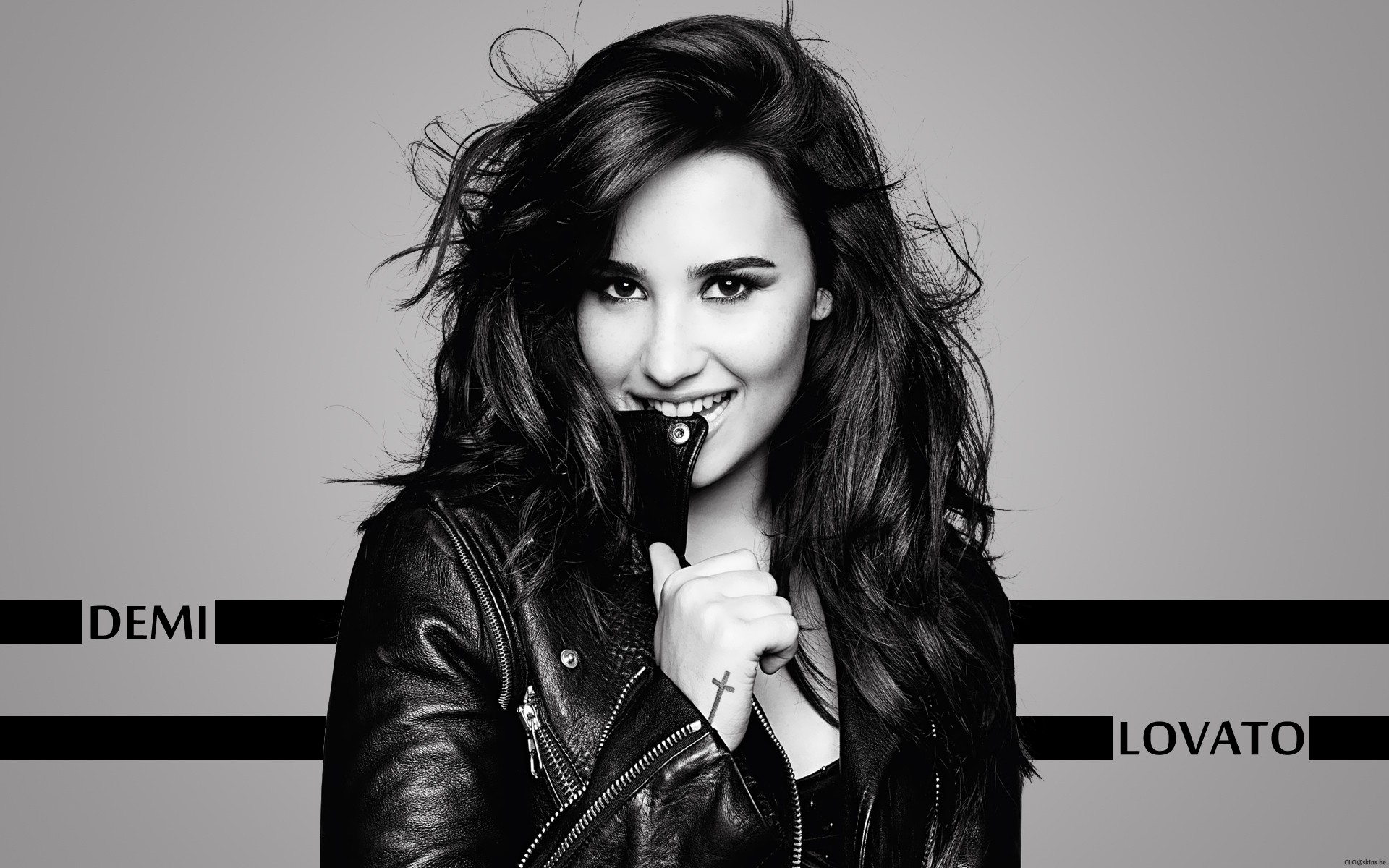 femme mode portrait sexy glamour monochrome demi lovato célébrité magnifique célébrité