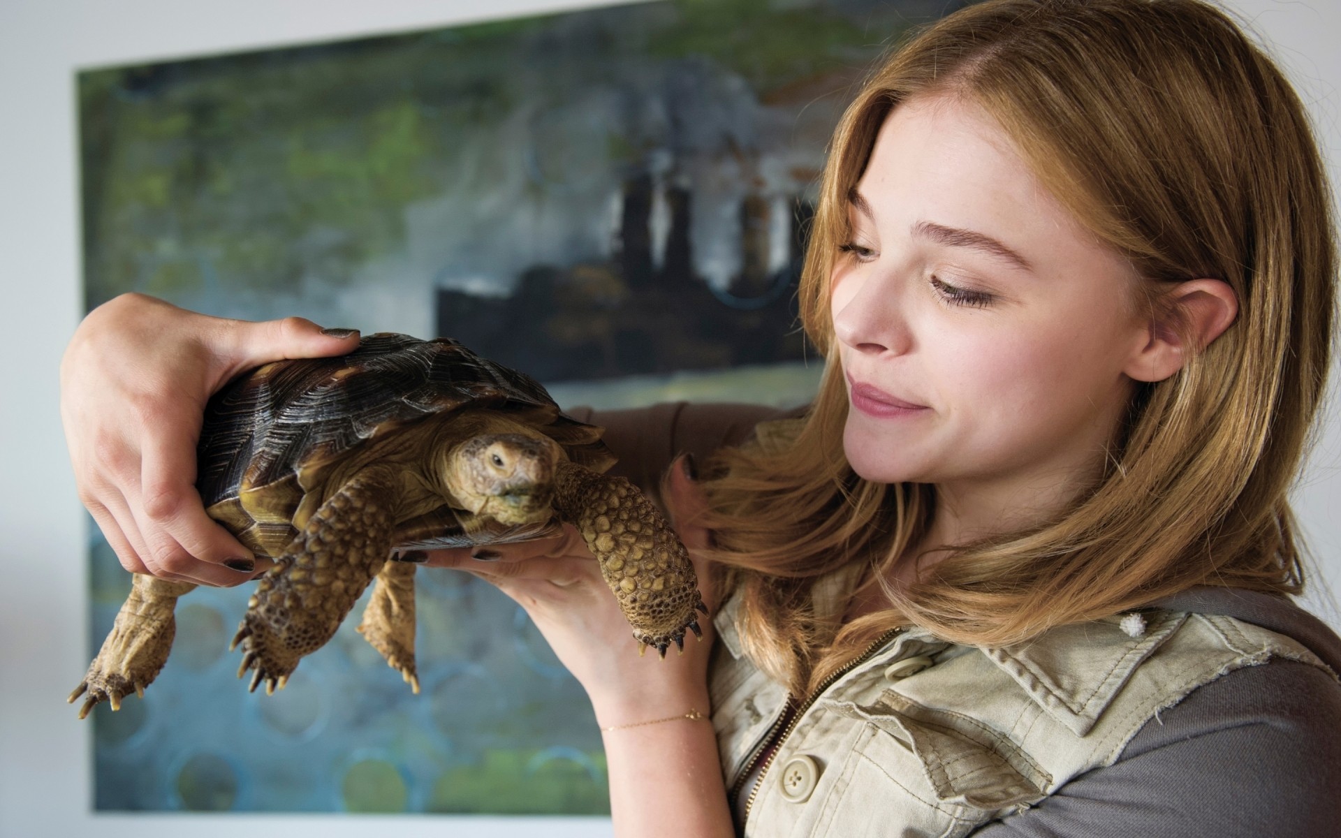 nature portrait seul femme à l extérieur adulte jeune mignon actrice adolescent pose
