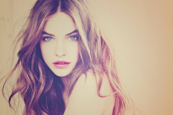 Portrait Vintage d une jeune fille fille