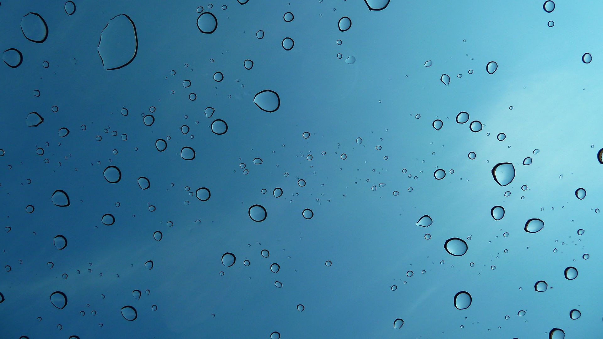 gouttelettes d eau pluie humide goutte bulle gouttes propre clair splash turquoise lavage liquide rosée propreté propre eau goutte à goutte gouttes ondulation