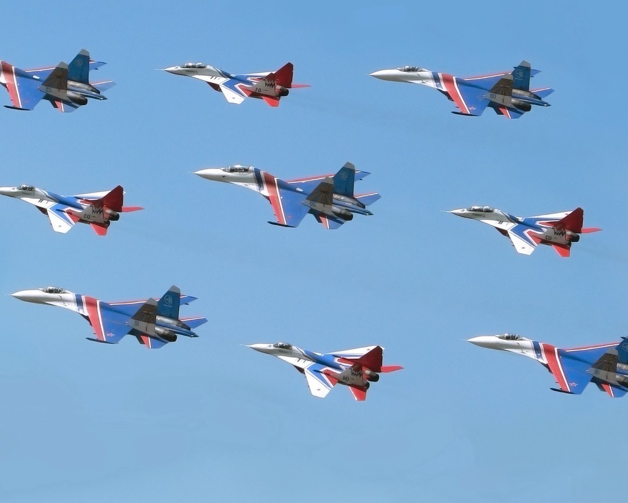 avions de chasse vol combattant militaire avion oiseau avion voler aile précision air marine force mouettes air force avion formation géologique groupe bombardier guerre