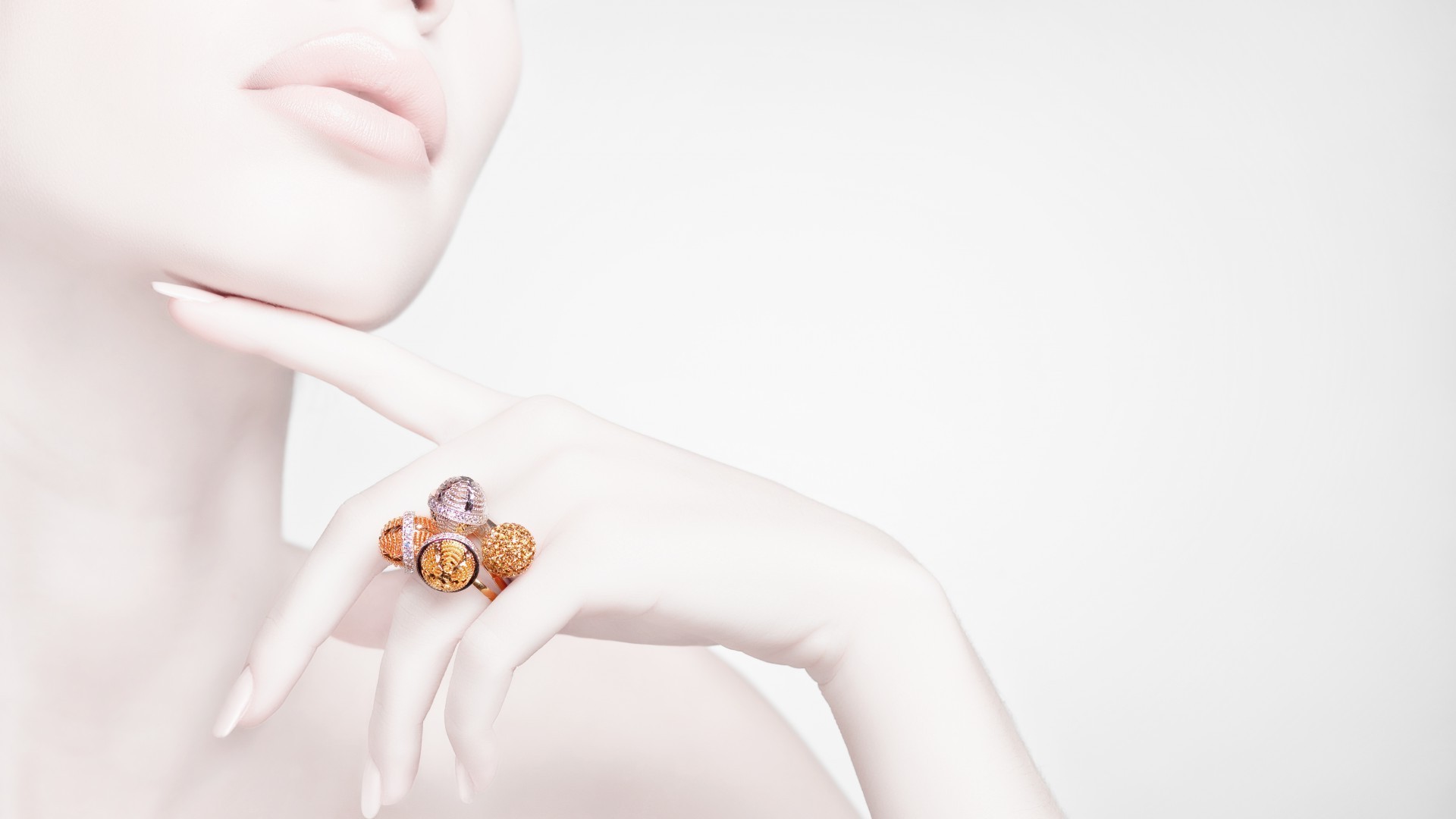 femme nu fille cuir mode portrait