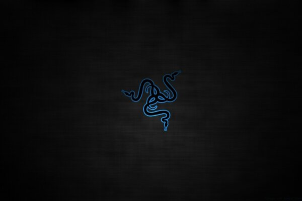 Dessin bleu foncé sur fond noir