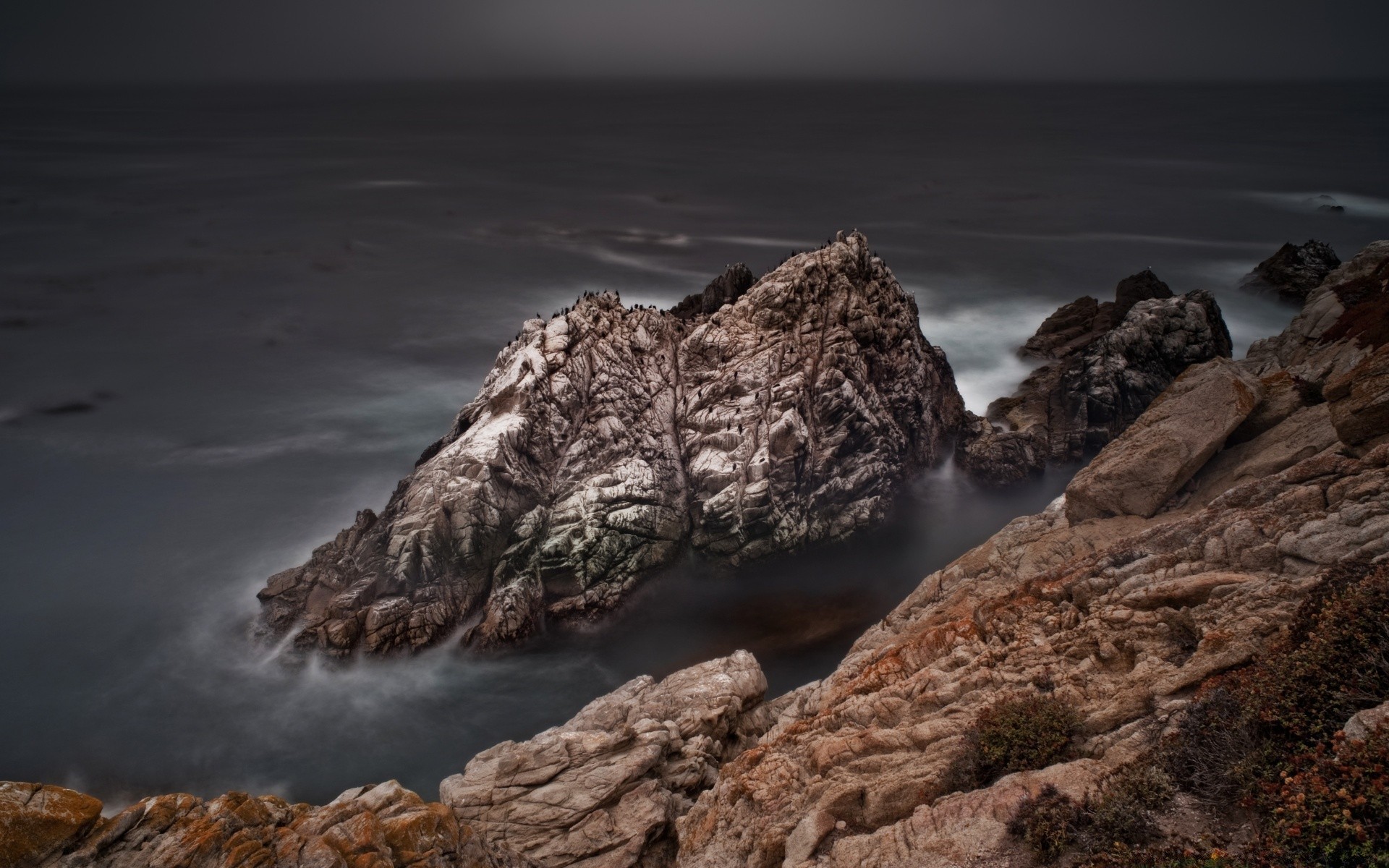 mer et océan eau mer coucher de soleil rock soir mer paysage réflexion océan voyage à l extérieur ciel scénique nature aube crépuscule plage lumière du jour
