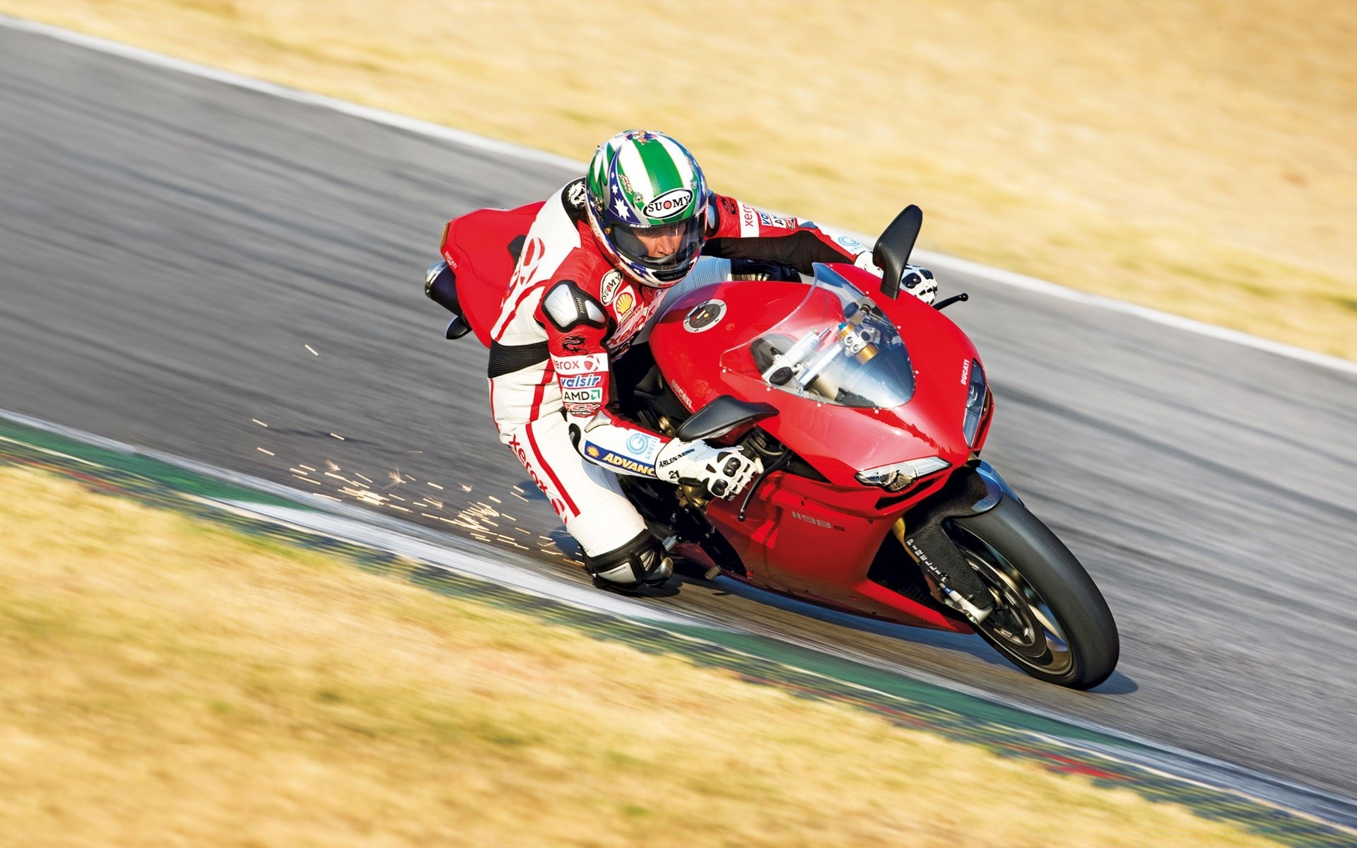 sport course championnat piste compétition vélo dépêchez-vous coureur action voiture rapide tournoi circuit lecteur pilote casque machine