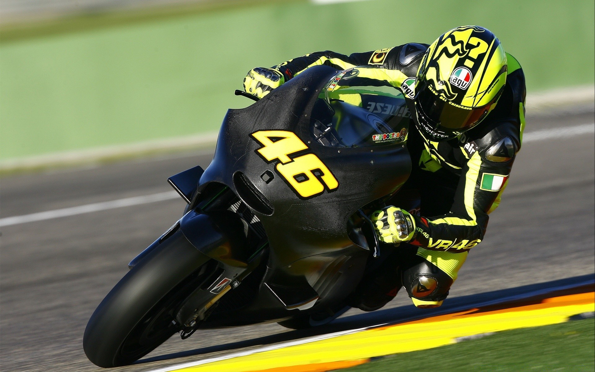 sport course piste compétition championnat voiture dépêchez-vous vélo coureur action lecteur rapide sport automobile