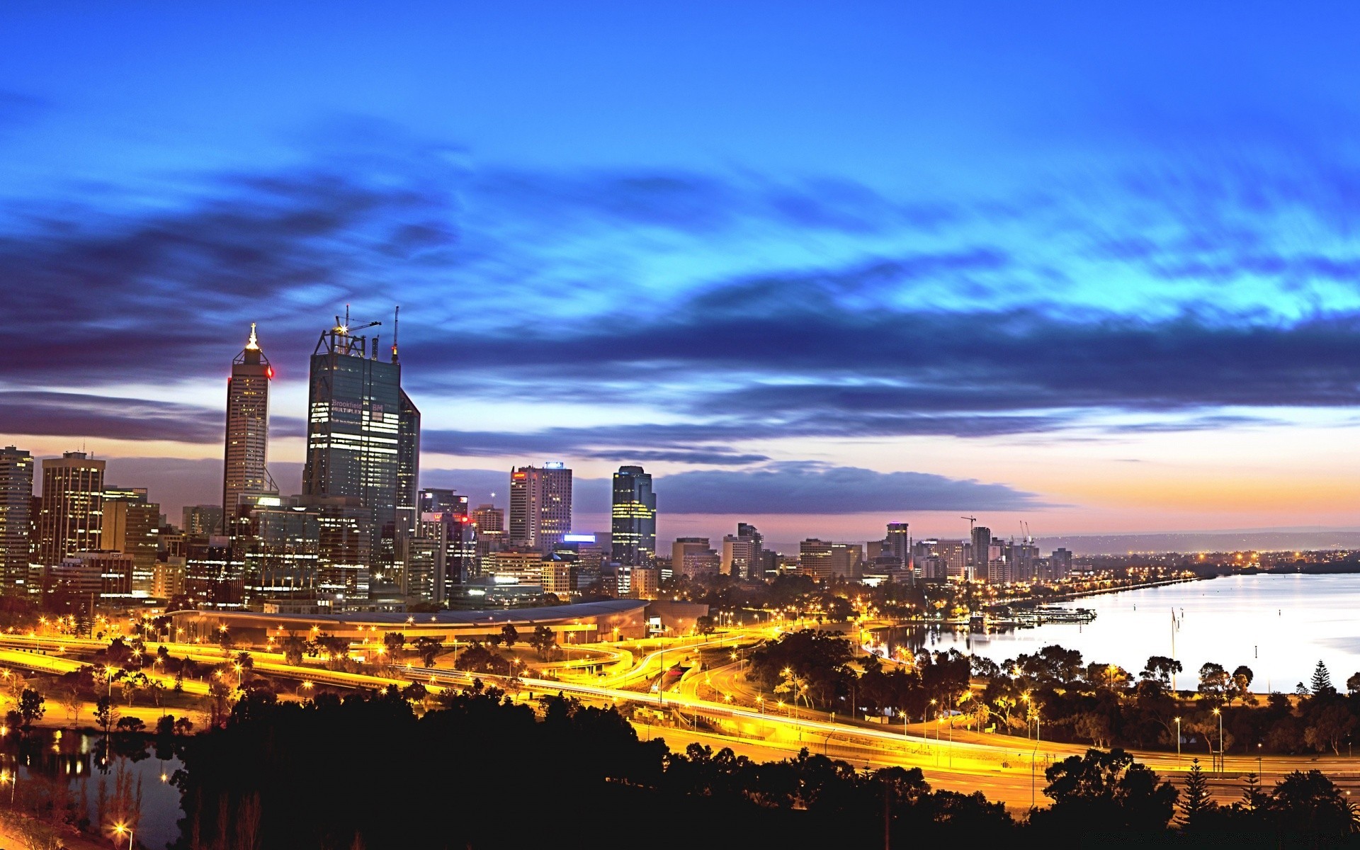 australie et océanie ville architecture ville crépuscule skyline coucher de soleil voyage soir centre-ville maison ciel gratte-ciel eau rétro-éclairé à l extérieur aube panoramique urbain